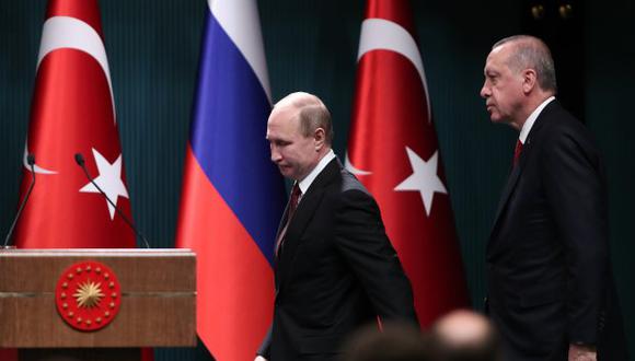 El presidente de Rusia, Vladimir Putin, y su homólogo de Turquía, Recep Tayyip Erdogan. (Foto: EFE)