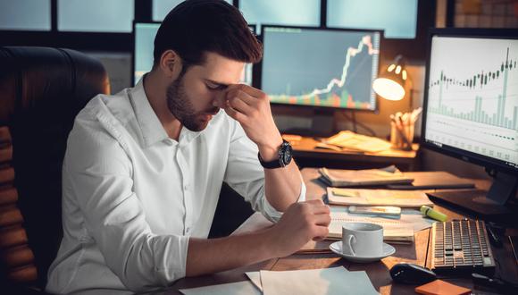 Estadísticas del American Institute of Stress dan a conocer que la principal causa de estrés laboral es el exceso de trabajo. (Foto: iStock)
