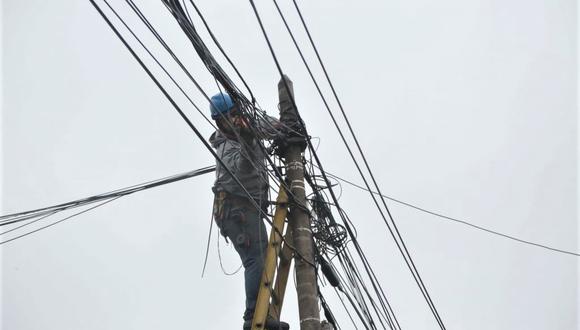 Ordenanza aprobada por Municipalidad de Miraflores fija drásticas multas contra empresas de telecomunicaciones que no cumplan con retiro de cables. (Foto: Municipalidad de Miraflores)