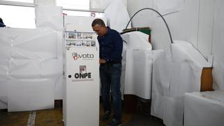 Daniel Urresti emitió su voto en el colegio Viña Alta [VIDEO]