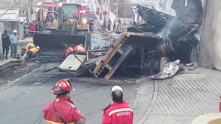 Camión que se estrelló contra casa se incendió y dejó dos muertos en Villa El Salvador