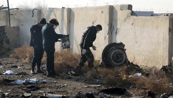 Restos del avión de Ukraine Airlines derribado en Teherán. (Foto: AFP)