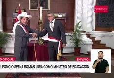 Rosendo Serna Román jura como nuevo ministro de Educación en reemplazo de Carlos Gallardo