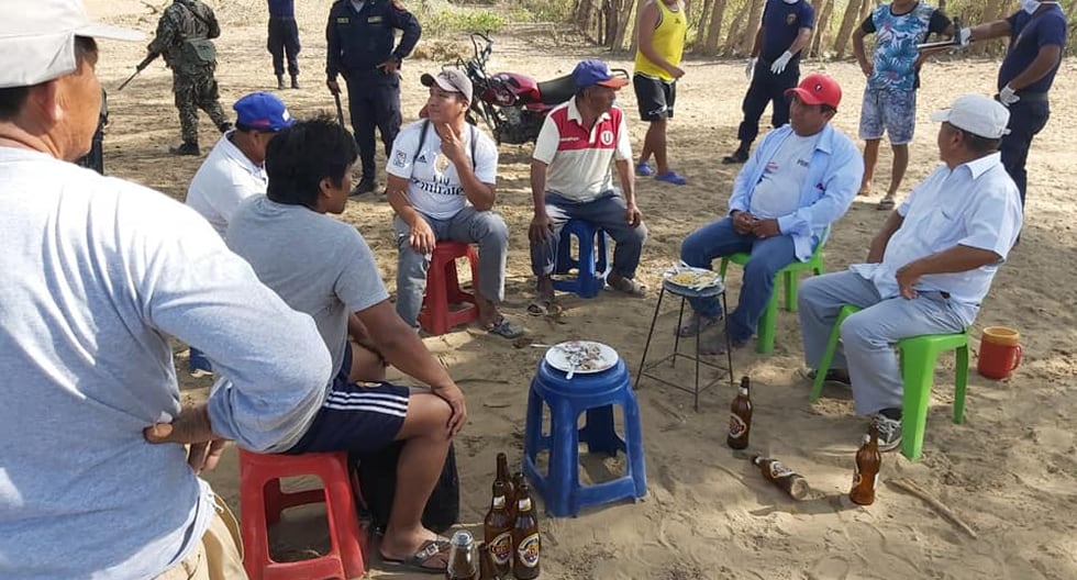 Moradores de La Matanza, en Morropón, Piura, se reunían para tomar licor pese a la medida dispuesta por el Gobierno. (Foto: Gobierno Regional de Piura)