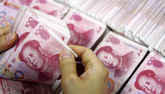 El yuan se ha devaluado 10% respecto al dólar desde abril. (Foto: AFP)