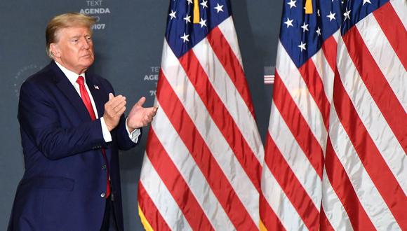 El expresidente de los Estados Unidos, Donald Trump, llega para hablar en la Cumbre de la Agenda del America First Policy Institute en Washington, DC, el 26 de julio de 2022. (Foto de MANDEL NGAN / AFP)