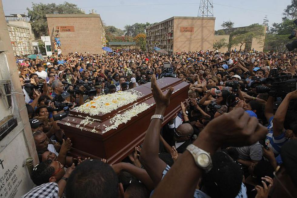 Pepe Vásquez: Se armó la jarana en el cementerio Padre Eterno |  ESPECTACULOS | PERU21