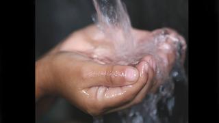 Sedapal restableció el servicio de agua potable en San Juan de Miraflores