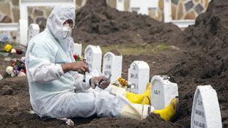 Más de 10.000 fallecidos, entre confirmados y probables, por coronavirus en Ecuador 