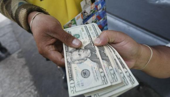El dólar se fortalece en Perú y en el mundo, aunque los analistas advierten que el alza es coyuntural. (M. Zapata)