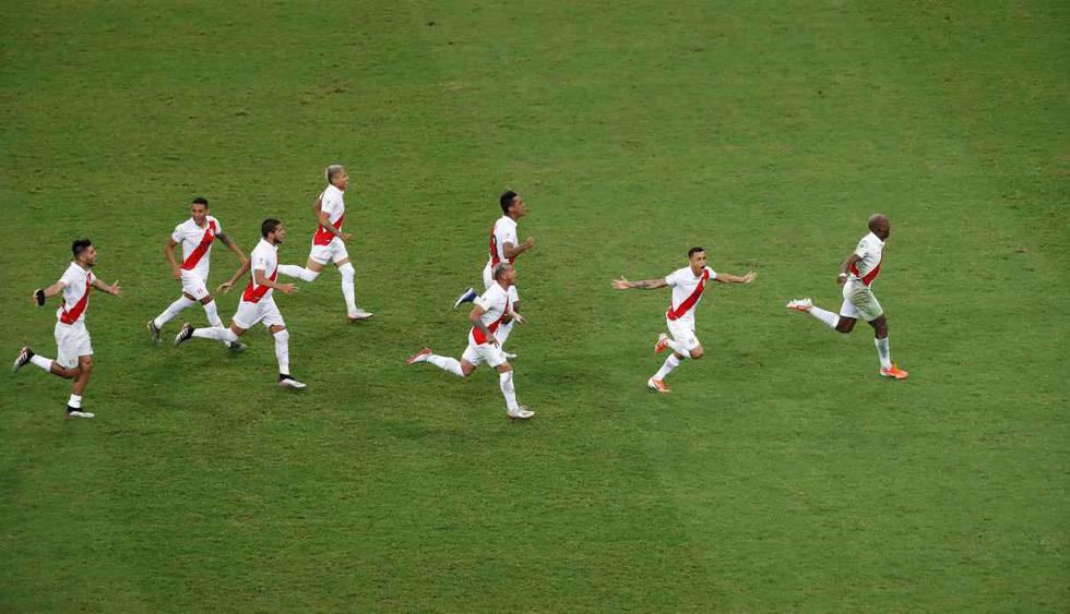 La primera victoria de la selección peruana vía tanda de penales. (Foto: EFE)