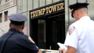 EE.UU.: hombre intentó lanzarse de Torre Trump en Chicago y pidió hablar con el presidente
