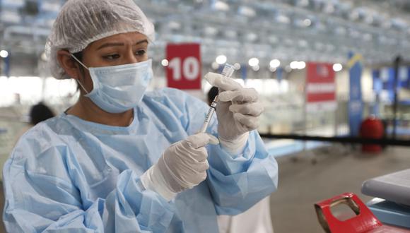 El 15 de octubre iniciará la aplicación de tercera dosis contra el coronavirus al persona de salud. (Foto: GEC)