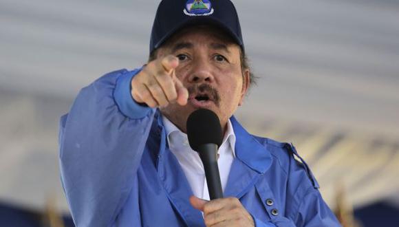 Daniel Ortega niega las denuncias de la Unión Europea, la ONU y la OEA acusando a su gobierno de represión, detenciones arbitrarias y tortura, por considerar que están condicionadas por EEUU. (Foto: AFP)