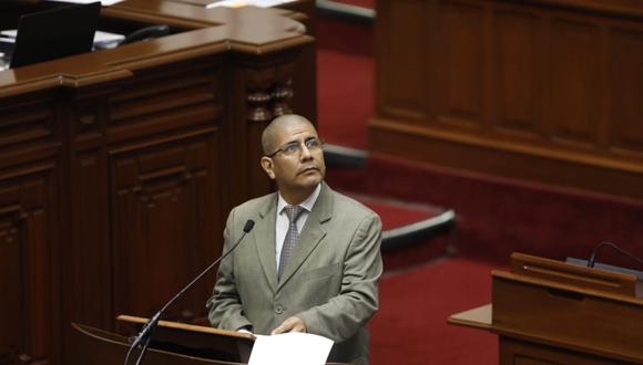Ministro es duramente cuestionado por la fuga del exministro Juan Silva. (Foto: Congreso)