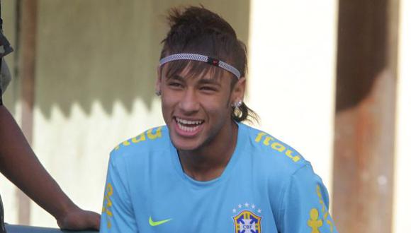 SALE AL RUEDO. Neymar será la gran atracción de Brasil. (Reuters)