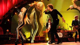 FOTOS: Lady Gaga acompañó a los Rolling Stones en concierto por aniversario