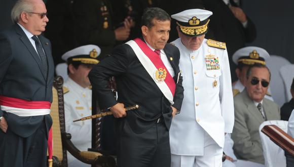 Tras asistir a ceremonia naval, el presidente resaltó la necesidad de tener una coordinadora en el Legislativo. (M. Pauca)