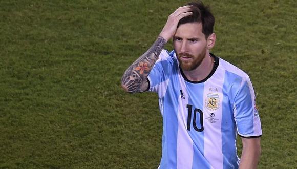 Messi podría ser suspendido hasta por cuatro fechas por los insultos del partido ante Chile. (Foto: AFP)
