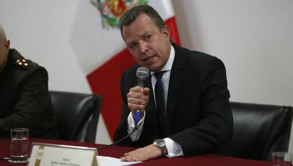 El ministro de Defensa, Jakke Valakivi, confirmó aumento a la Policía Nacional y Fuerzas Armadas. (Perú21)