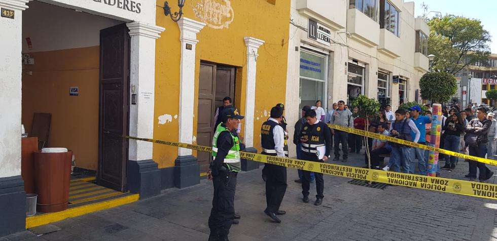Frustran asalto en casa de cambio en Arequipa. (Lino Mamani)
