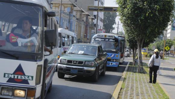 Cinco avenidas de Lima serán exclusivas para autos privado y taxis. (USI/Referencial)