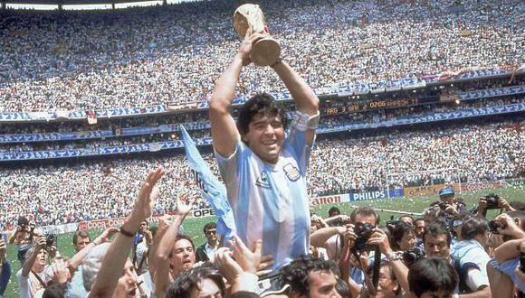 Diego Maradona cumple 55 años hoy: Vuelve a escuchar las mejores canciones dedicadas al 'Pelusa'. (AP)
