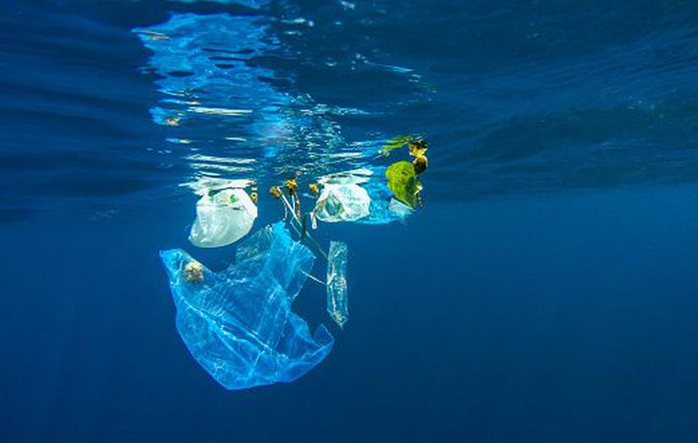 Congreso aprueba Ley que regula plásticos de un solo uso.