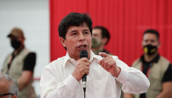 Pedro Castillo deberá responder a las interrogantes formuladas por la fiscal de lavado de activos, Luz Taquire. Foto: Presidencia Perú