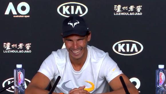 Rafael Nadal se sorprendió de ver a un periodista dormido en conferencia de prensa. (Foto: captura)