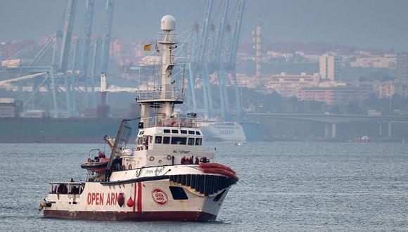Italia agradece a España por encontrar una solución al barco Open Arms, aunque también les pidió cerrar esta ONG. (Foto: AFP)