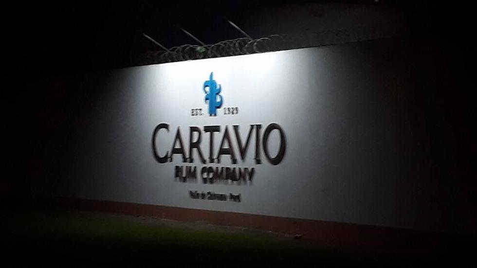 Hampones irrumpieron anoche en la fábrica de Ron Cartavio y se llevaron botellas de ron, maquinaria y una camioneta. (Cartavio + TV)