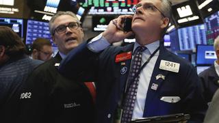 Wall Street cierra con resultados mixtos en medio de incertidumbres