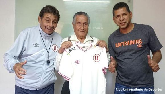 Otra vez juntos. Chale dirigió a Carranza en el equipo que logró los títulos de 1999 y 2000. (Universitario de Deportes)
