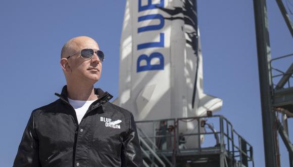 Junto a Bezos estarán la aviadora Wally Funk, quien a sus 82 años será la astronauta más vieja de la historia, y el holandés Oliver Daemen, de 18, quien se convertirá en el más joven. (BLUE ORIGIN / AFP)