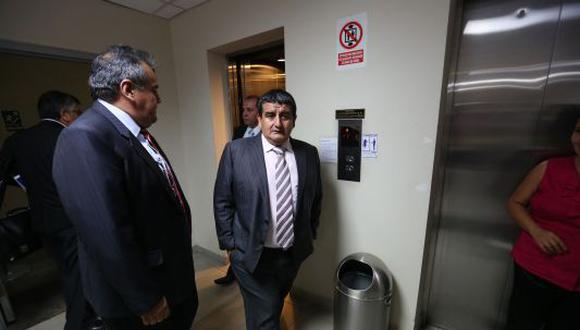 Gobernador regional de Lambayeque, Humberto Acuña, obligado a ir juicio.