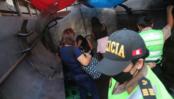 La Municipalidad de Lima clausuró los establecimientos y colocó muros de concreto por desacato a la autoridad, ya que en febrero ya habían sido clausurados por no contar con licencia de funcionamiento. (Foto: MML)