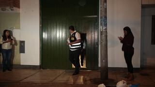 Chorrillos: Asesinan a mujer dentro de su cuarto y dejan mensaje en espejo [VIDEO]