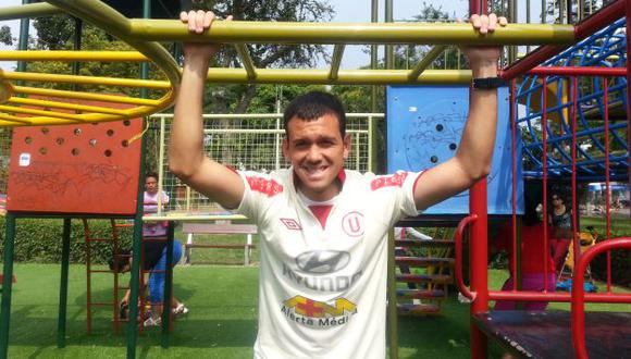 Luis García dijo que cumplió un sueño al jugar por Universitario, club del que es es hincha. (Carlos Lara)