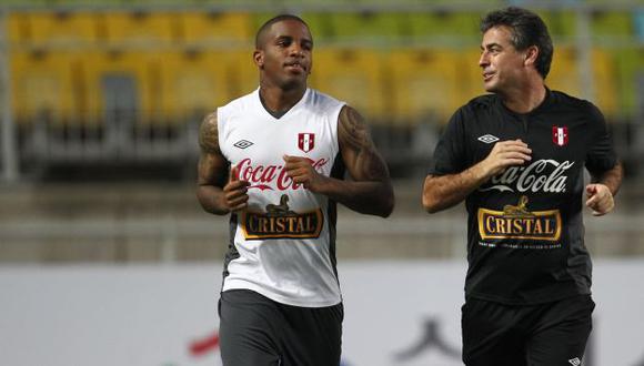 Selección peruana: Bengoechea preocupado por lesión de Jefferson Farfán. (USI)
