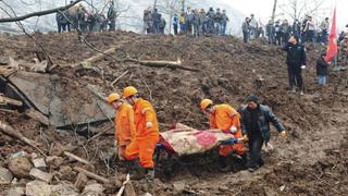 China: 36 muertos por deslizamiento