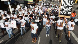 Rinden homenaje a adolescente muerto supuestamente a manos de policía en Sao Paulo [FOTOS]