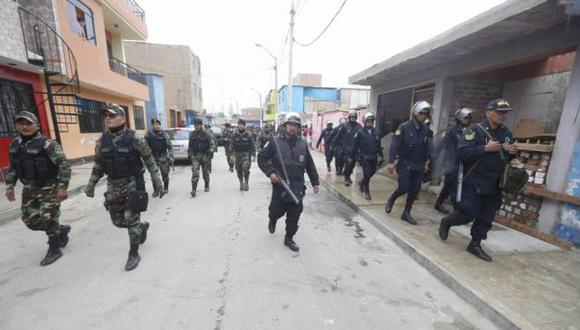 El operativo requirió de más de 1,000 agentes de la policía (Mario Zapata/Perú21)
