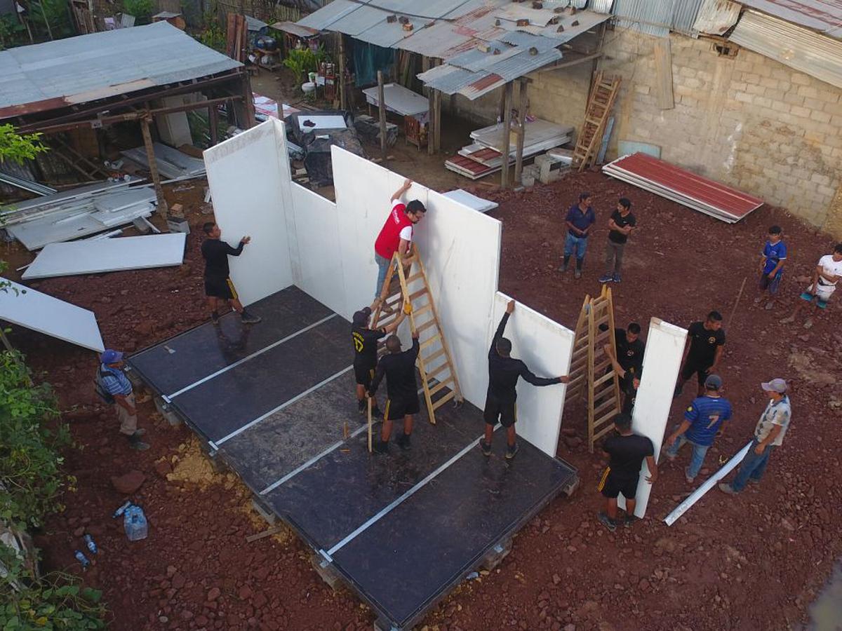 Instalan 138 viviendas de emergencia en zonas de Loreto y San Martín  afectadas por fuerte sismo | PERU | PERU21