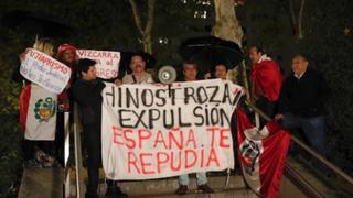 Peruanos residentes en España exigen expulsión de César Hinostroza