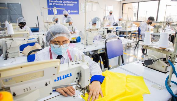 La industria textil y de confecciones es uno de los rubros de mayor importancia para el desarrollo de la economía nacional y mundial.