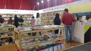 Conoce cuáles son las novelas buscadas en la Feria del Libro