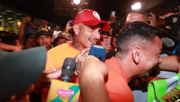 La llegada de Paolo Guerrero a Lima. (Foto: Lino Chipana - GEC)