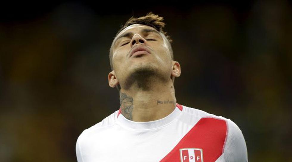 Paolo Guerrero no pudo jugar con la selección de Perú ante Nueva Zelanda. (Reuters)