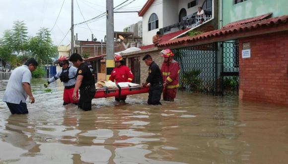La ciudad de Piura y los distritos ubicados en la zona baja se inundaron el 27 de marzo de 2017 por el desborde del río Piura.